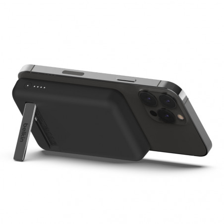 Batteria Belkin esterna wireless magnetica da 5000 mAh - Black