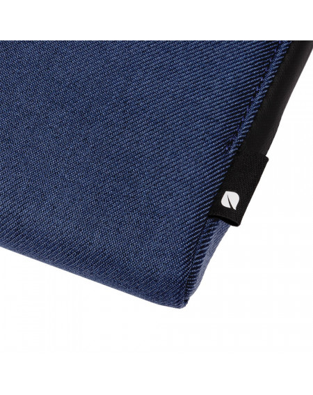 Incase - Sleeve Facet in tessuto spigato riciclato per MacBook 13'' - Blu Navy