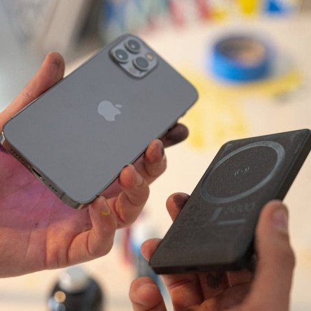 mophie - Snap+ Batteria Portatile 5K per iPhone con MagSafe® (juice pack) - Nero
