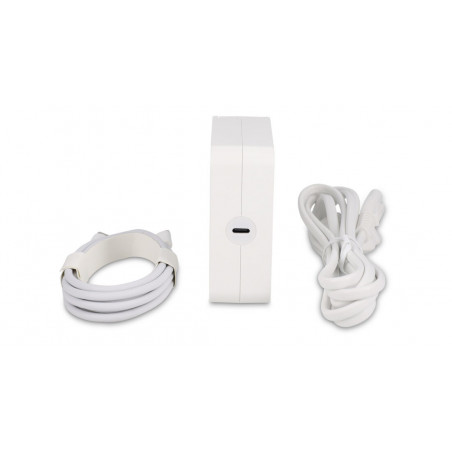 LMP USB-C POWER ADAPTER 96 W (Cavo USB-C incluso)